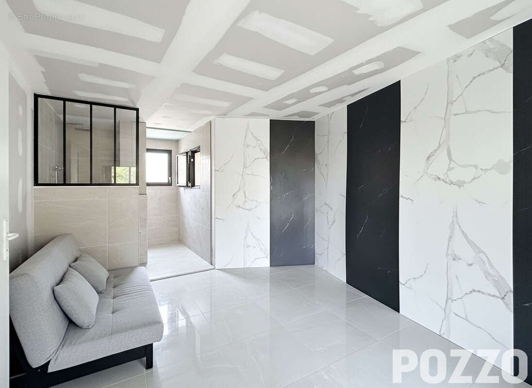 Maison contemporaine dans un écrin de verdure - photo 6