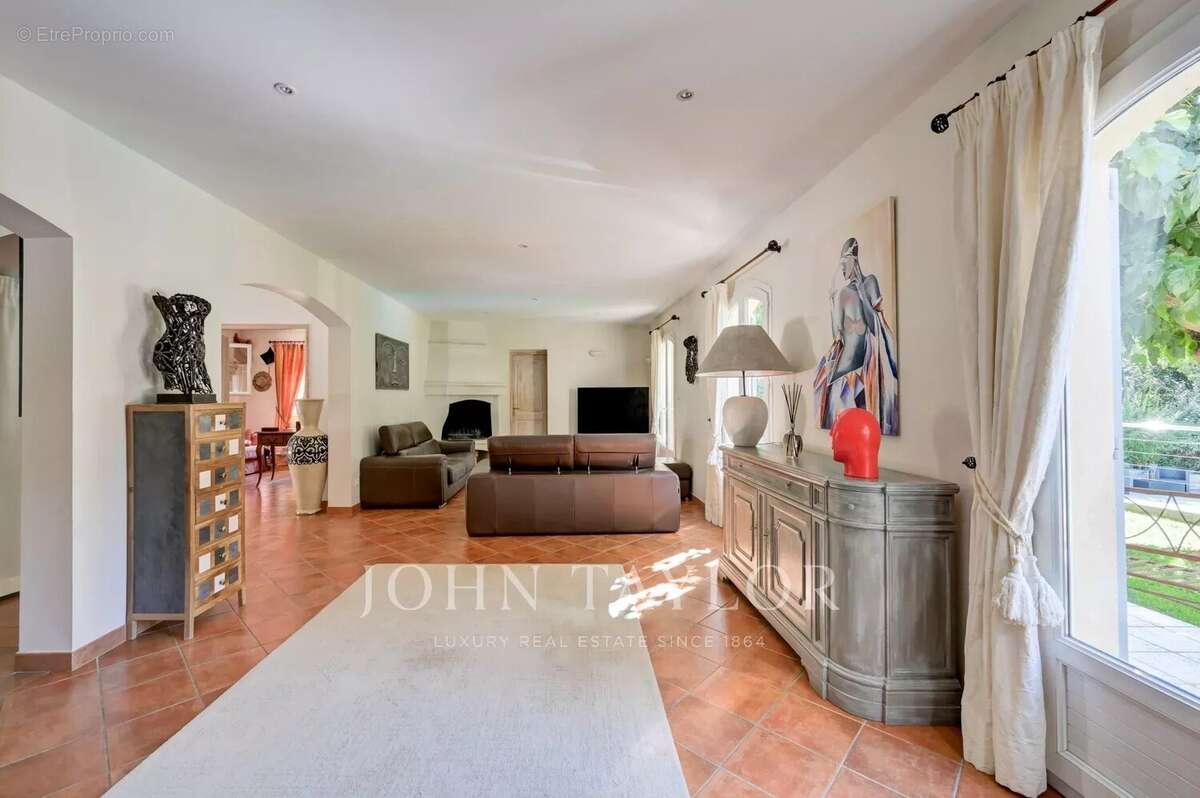 Maison à AIX-EN-PROVENCE