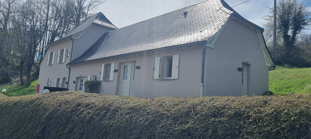 Maison à BROMMAT