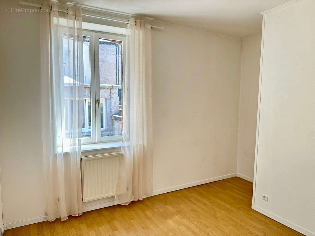 Appartement à LURE