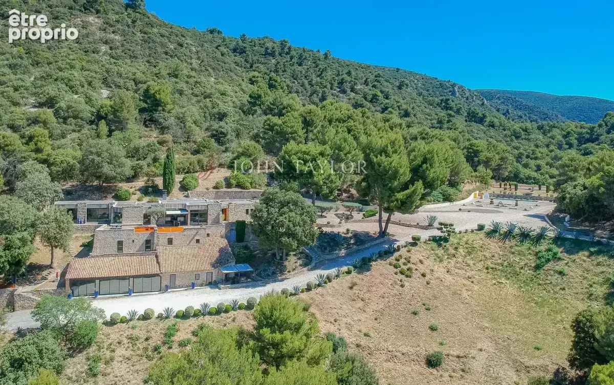 Lourmarin, cadre d' exception pour cette demeure d' architecte - photo 3