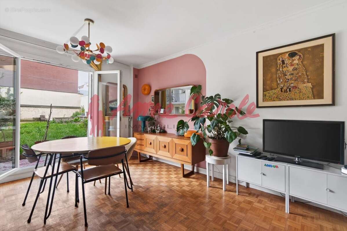 Appartement à LE PRE-SAINT-GERVAIS