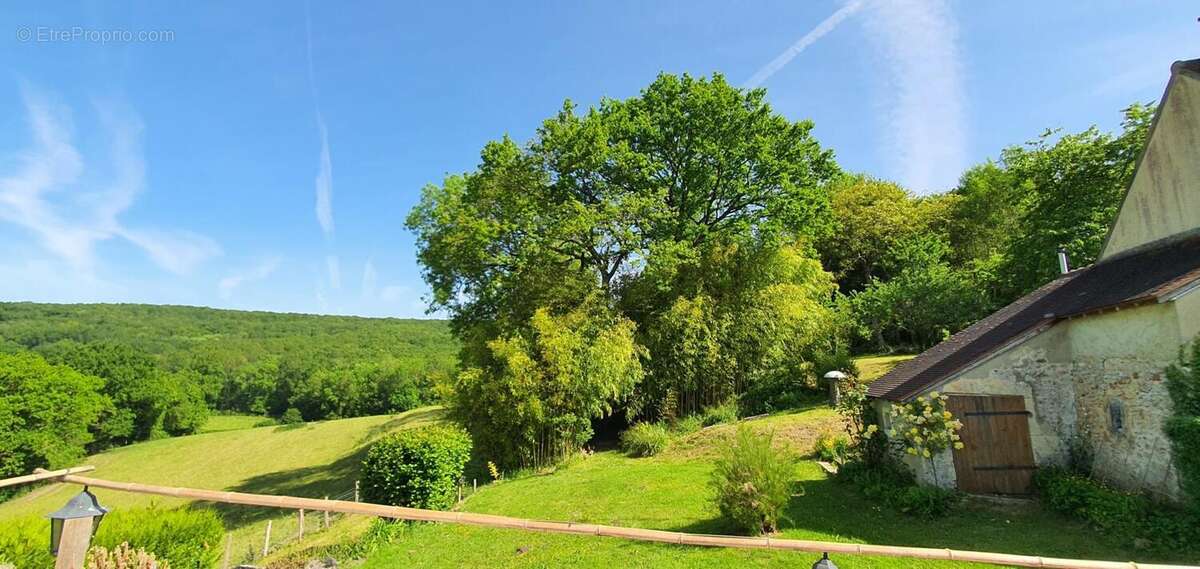 Maison à LE GUE-DE-LA-CHAINE