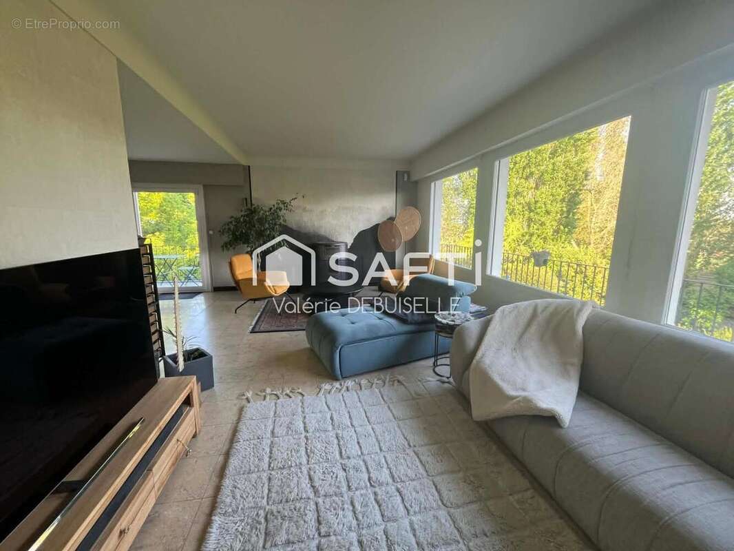 Maison 180 m² à Bruay-La-Buissiere  - photo 4