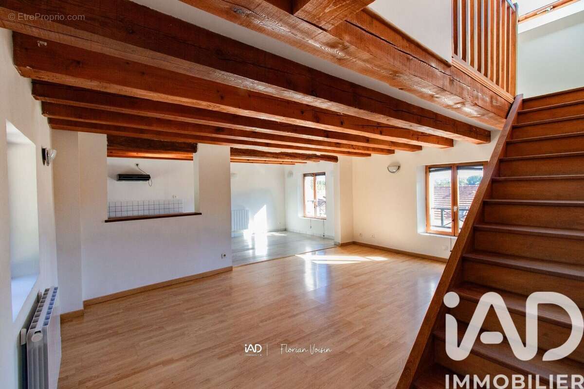 Photo 8 - Appartement à OINVILLE-SUR-MONTCIENT