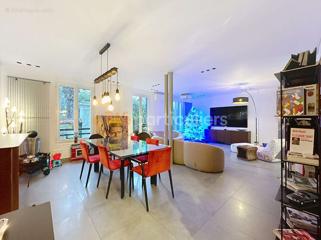 Maison à SAINT-MAUR-DES-FOSSES