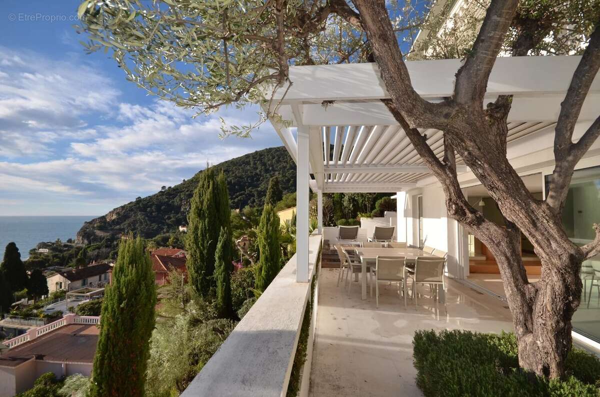 Maison à EZE