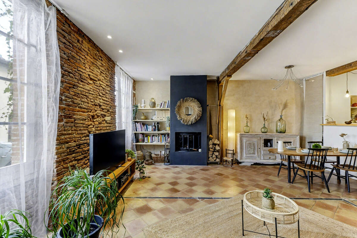 Maison à ESCALQUENS