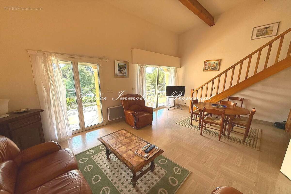 Appartement 87 m² à Sainte-Maxime  - photo 6