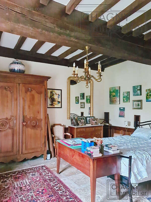 Maison à MONTAGNY-LES-BEAUNE