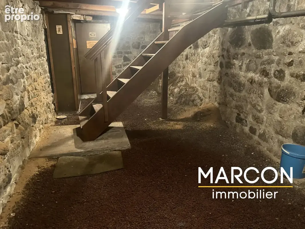 Maison 6 pièces 106 m² à vendre à Crocq (23260) - photo 15