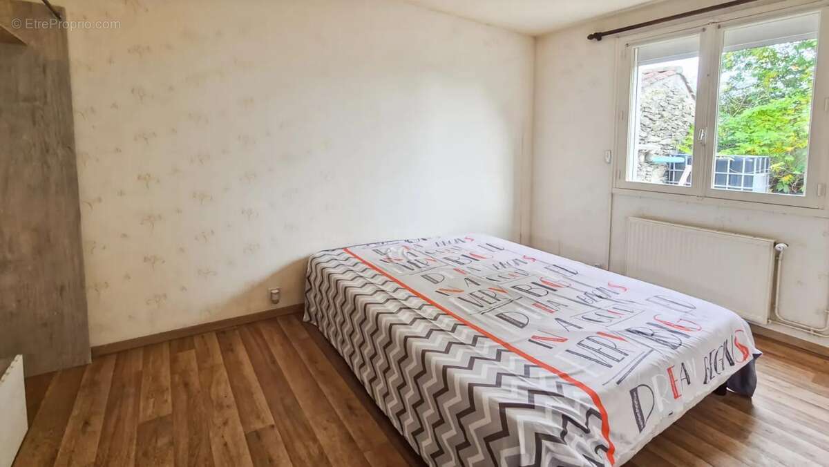 Maison à MAREUIL-SUR-LAY-DISSAIS