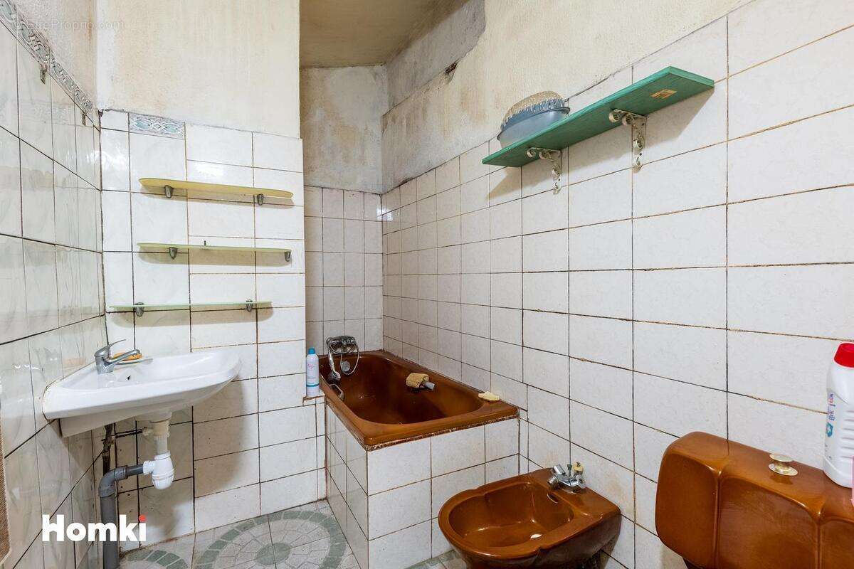 Appartement à MARSEILLE-15E