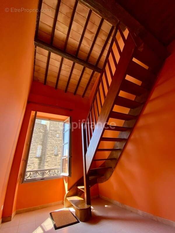 Appartement à UZES