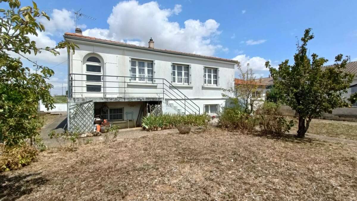 Maison à POITIERS