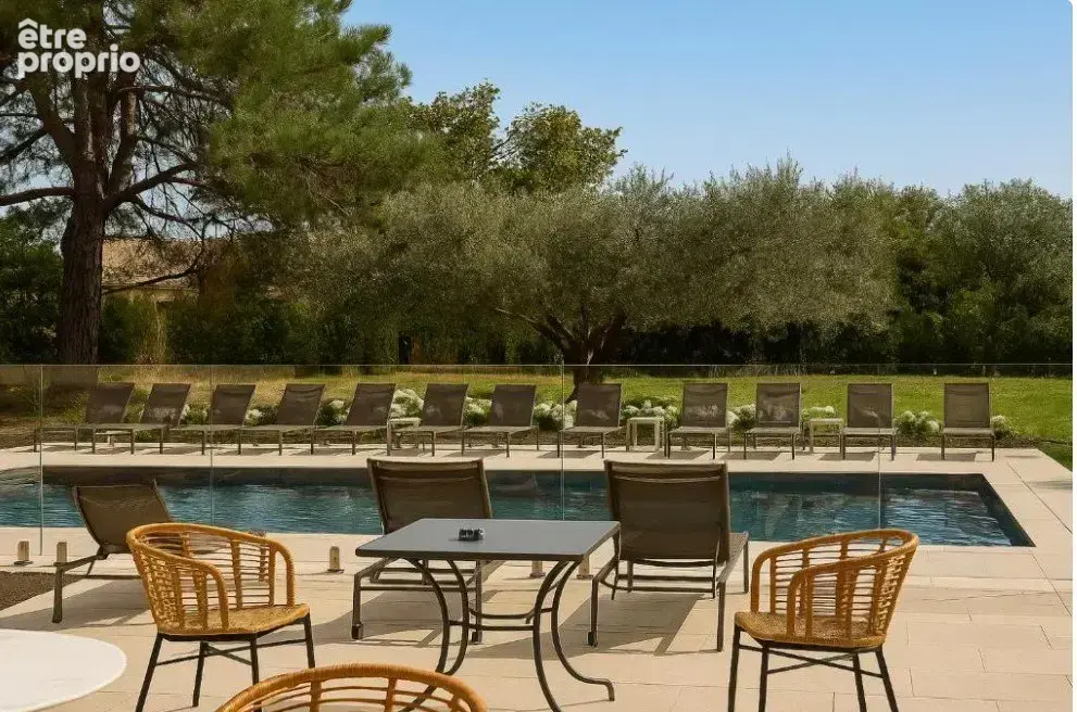 INVESTISSEMENT LOCATIF  Avignon  Résidence de tourisme Golden Tulip Avignon Le Paradou  6.55 % de rentabilité - photo 6