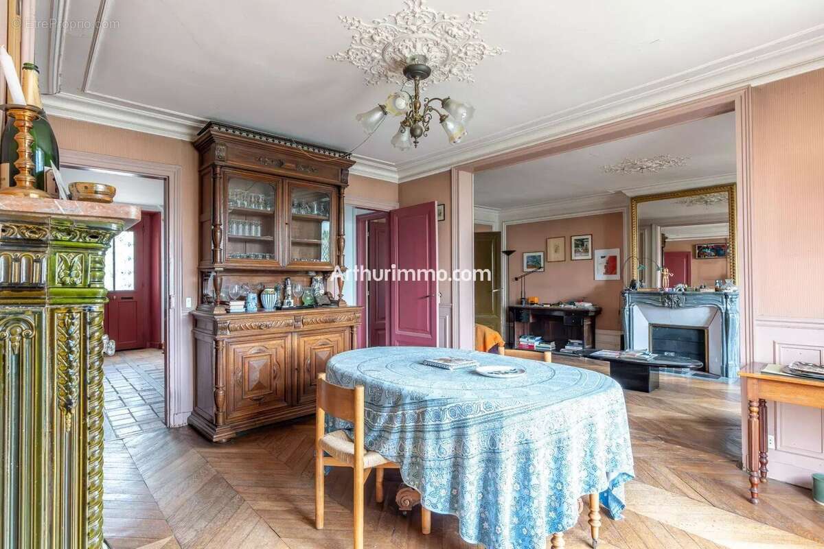 Maison à SUCY-EN-BRIE