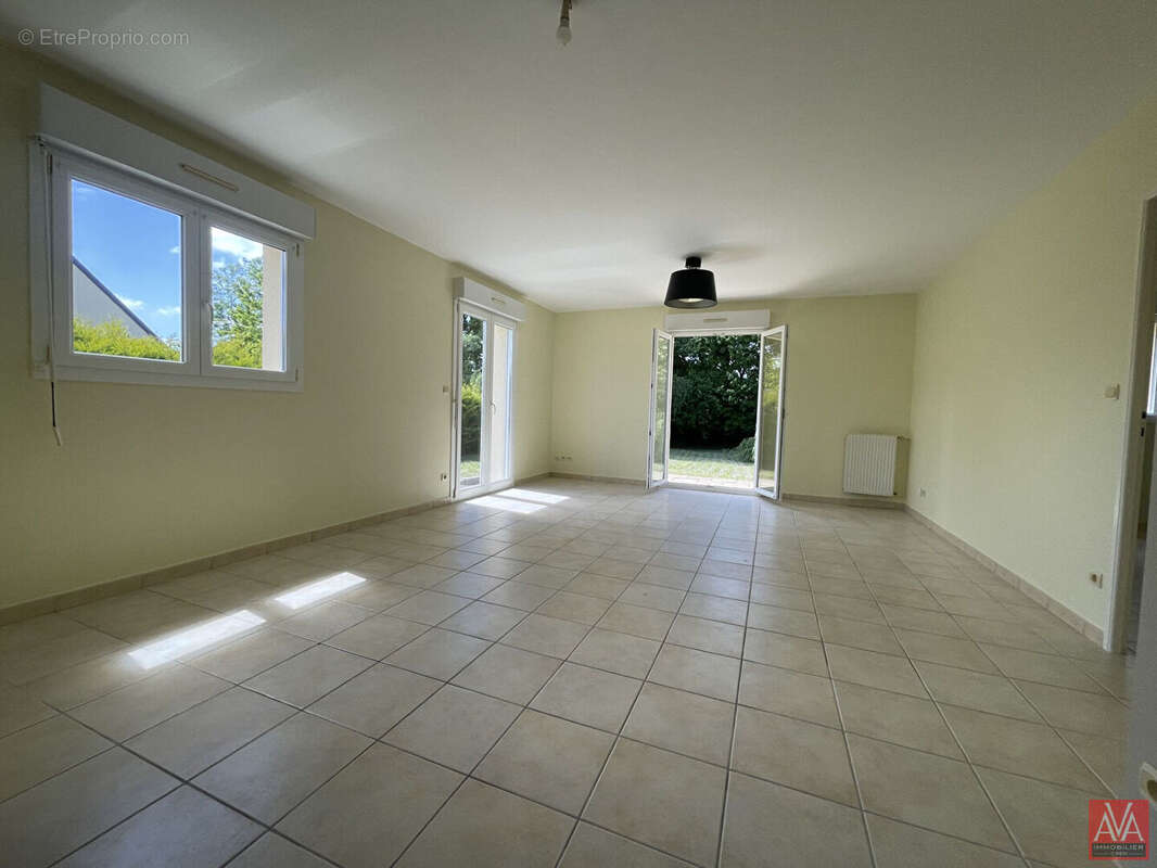 Maison à MONCEAUX-EN-BESSIN