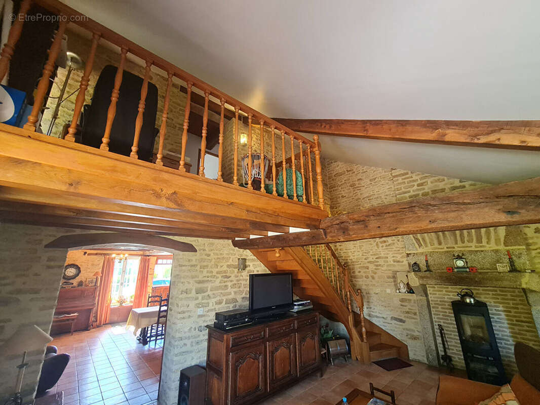 Maison à SAINT-RIGOMER-DES-BOIS