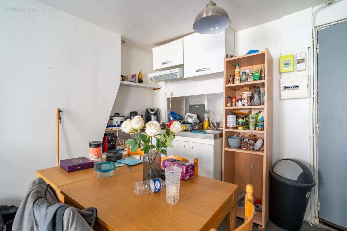 Appartement à PARIS-10E
