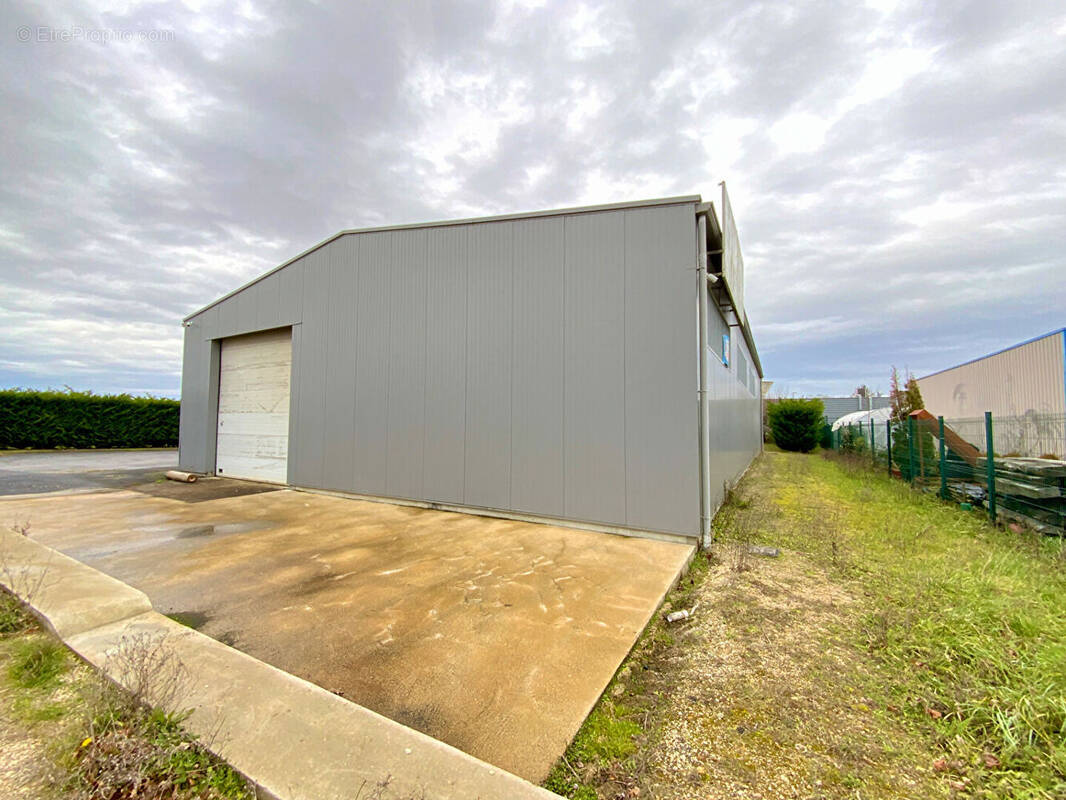 Appartement à BAIGNES-SAINTE-RADEGONDE
