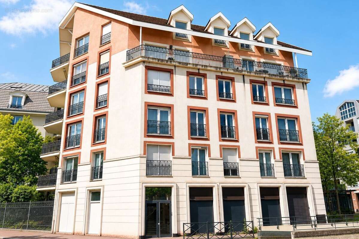 Appartement à SAINT-MAUR-DES-FOSSES