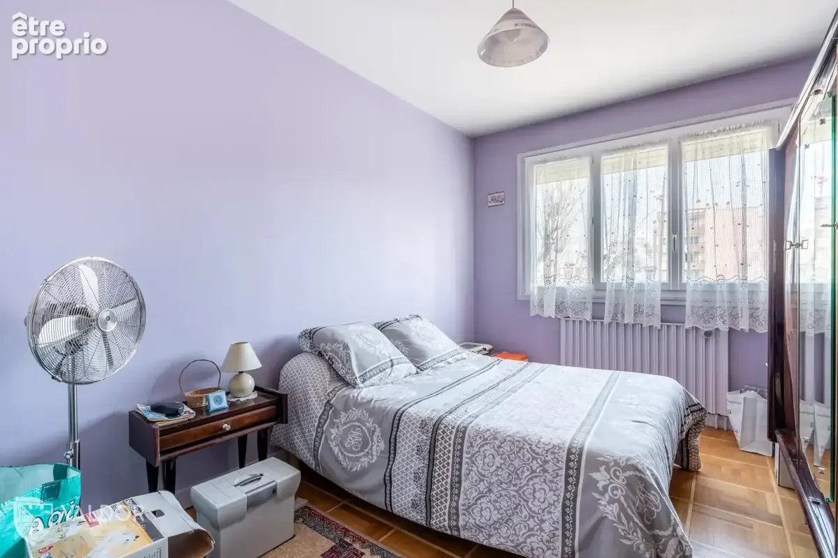 appartement T4 – 105 m² – 3 chambres – Balcon – Ascenseur – 3ème étage - photo 11