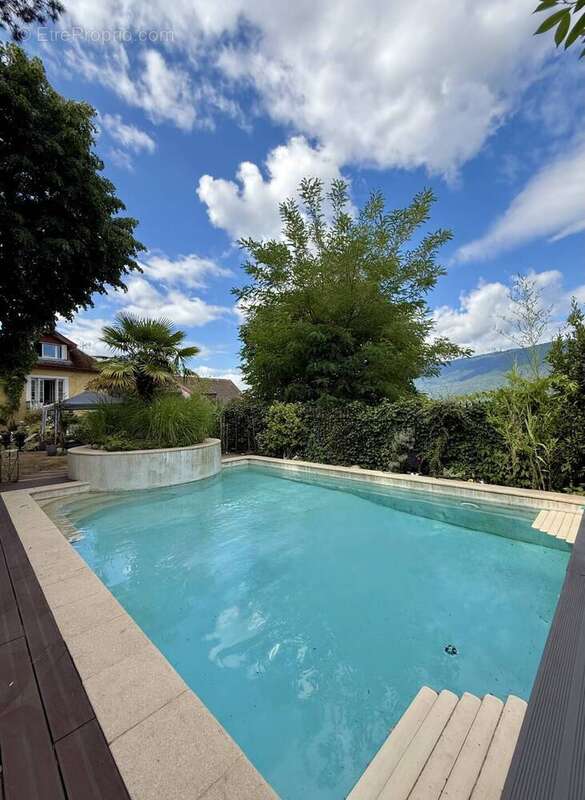 Maison à AIX-LES-BAINS