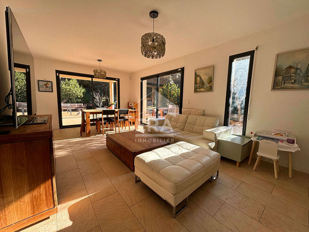 Maison à MARTIGUES