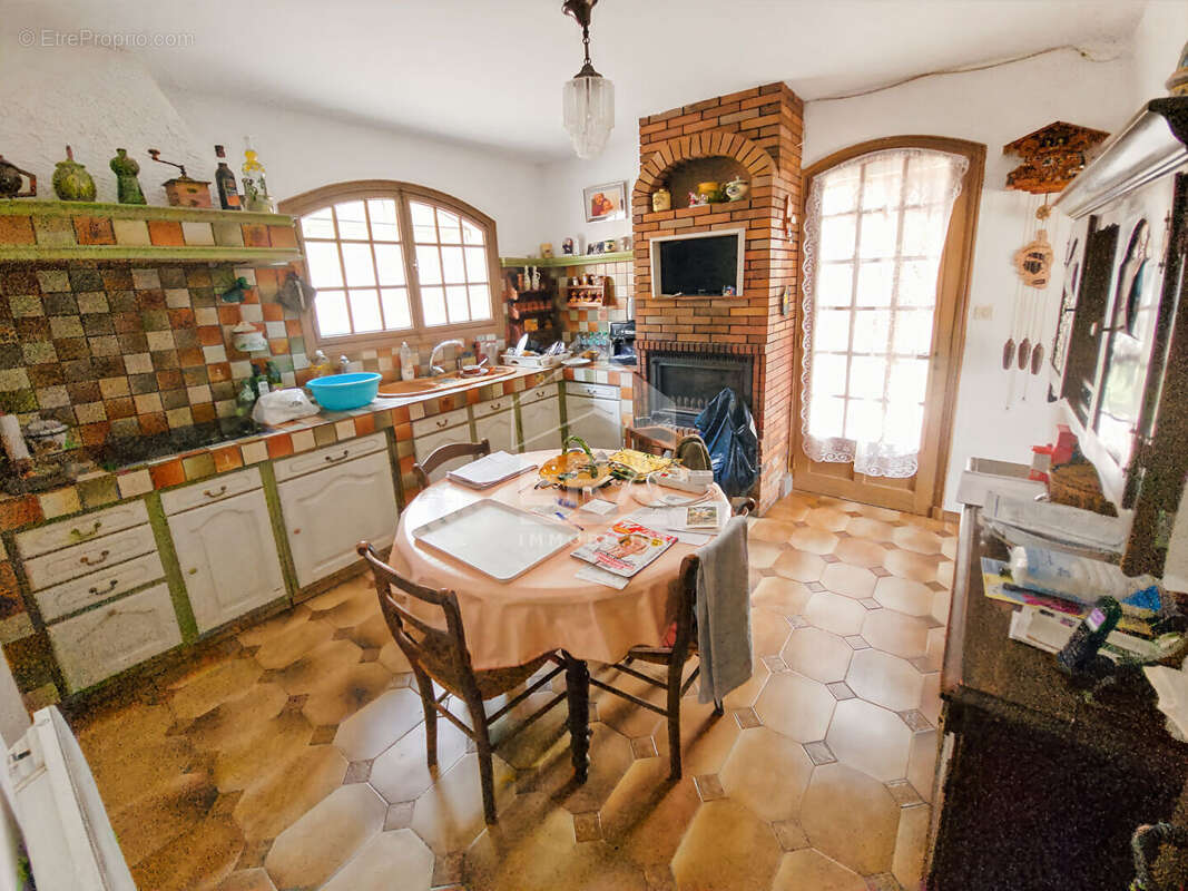 Maison à SALON-DE-PROVENCE
