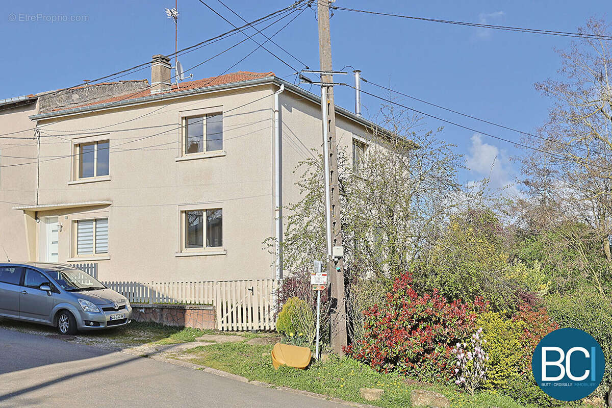 LAITRE-SOUS-AMANCE - Maison 5 pièces - 165 m2 - photo 15