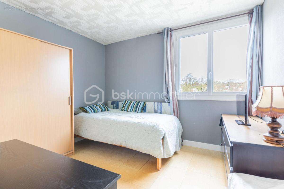 Appartement à SAVIGNY-SUR-ORGE