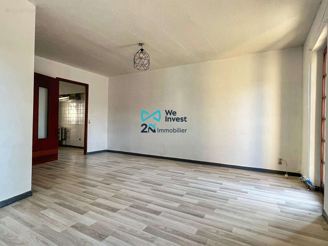 Maison à SAINT-SULPICE