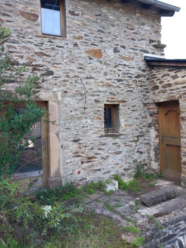 Maison à SAINT-ANDRE-DE-VALBORGNE