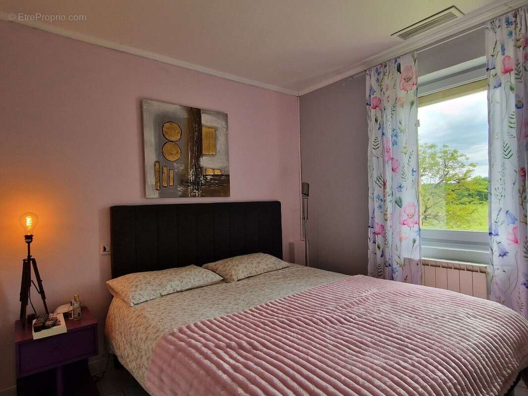 Ch1 - Maison à COUX-ET-BIGAROQUE