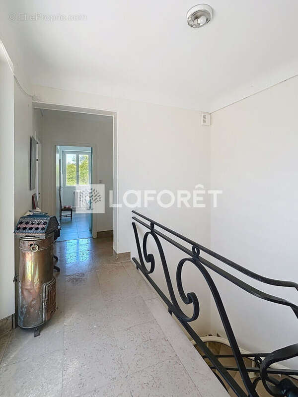 Maison à SAINT-VICTORET