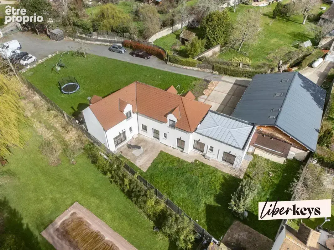 Maison à SAINT-LEGER-EN-YVELINES