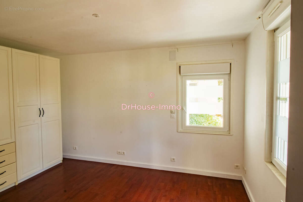 Maison 109 m² à Saint-Brevin-Les-Pins  - photo 8