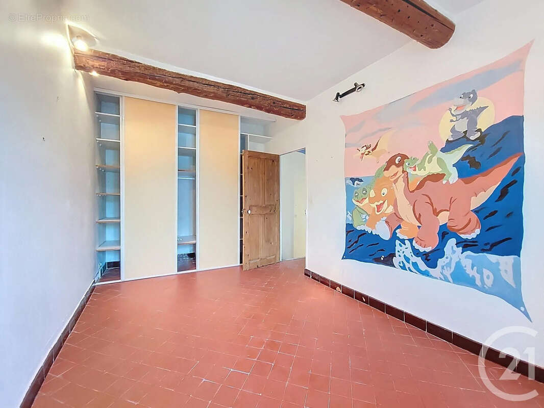 Maison à MORIERES-LES-AVIGNON
