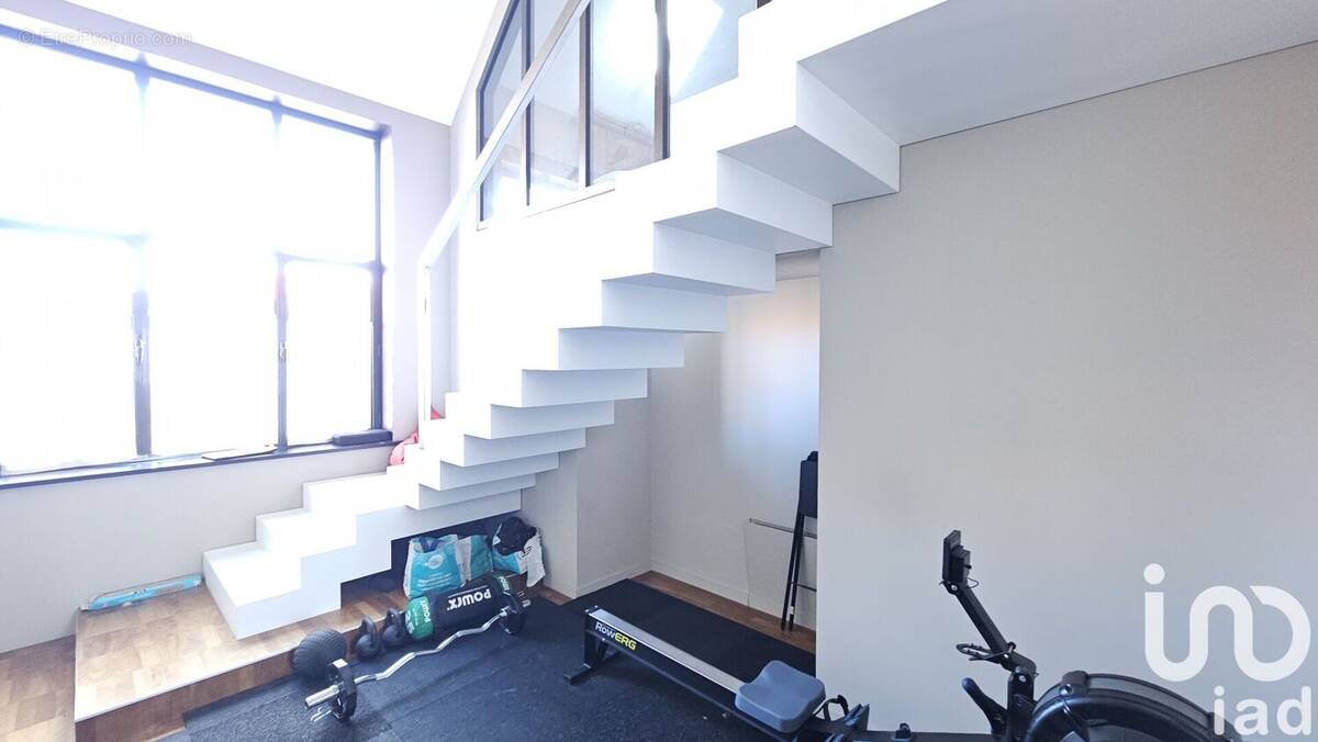 Photo 1 - Commerce à ARMENTIERES