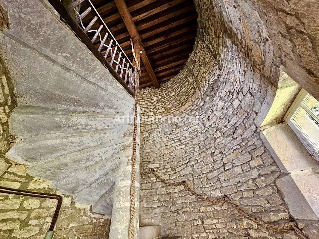 Appartement F7 / 8 - photo 18
