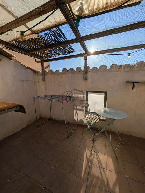Maison à LA TOUR-D'AIGUES