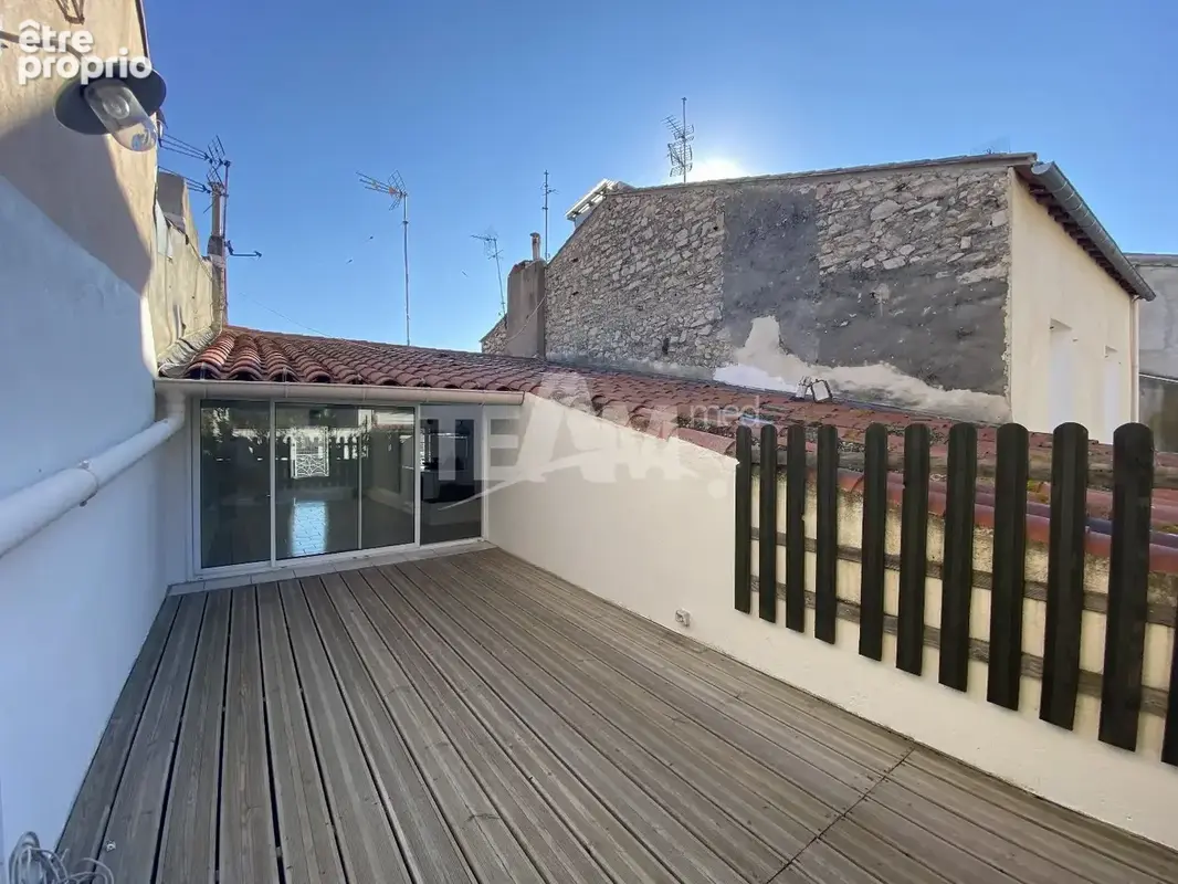 T3 terrasse et vue - photo 3