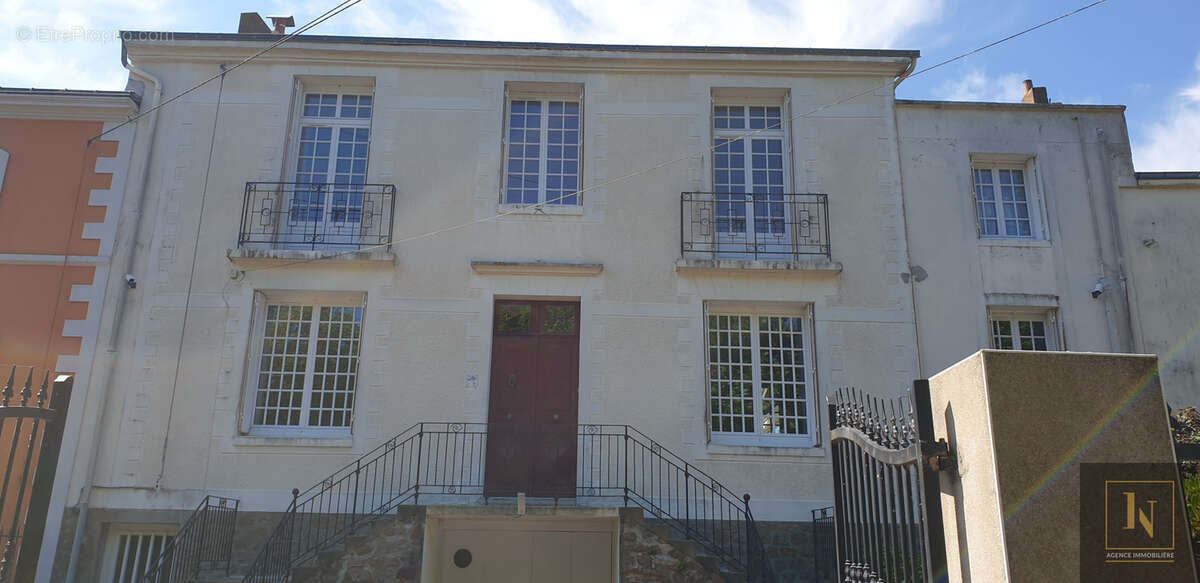 Maison à PAIMBOEUF