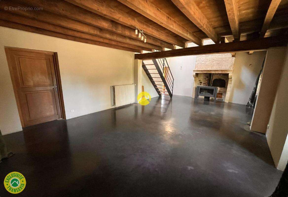 Maison à CHATEAUNEUF-SUR-CHER