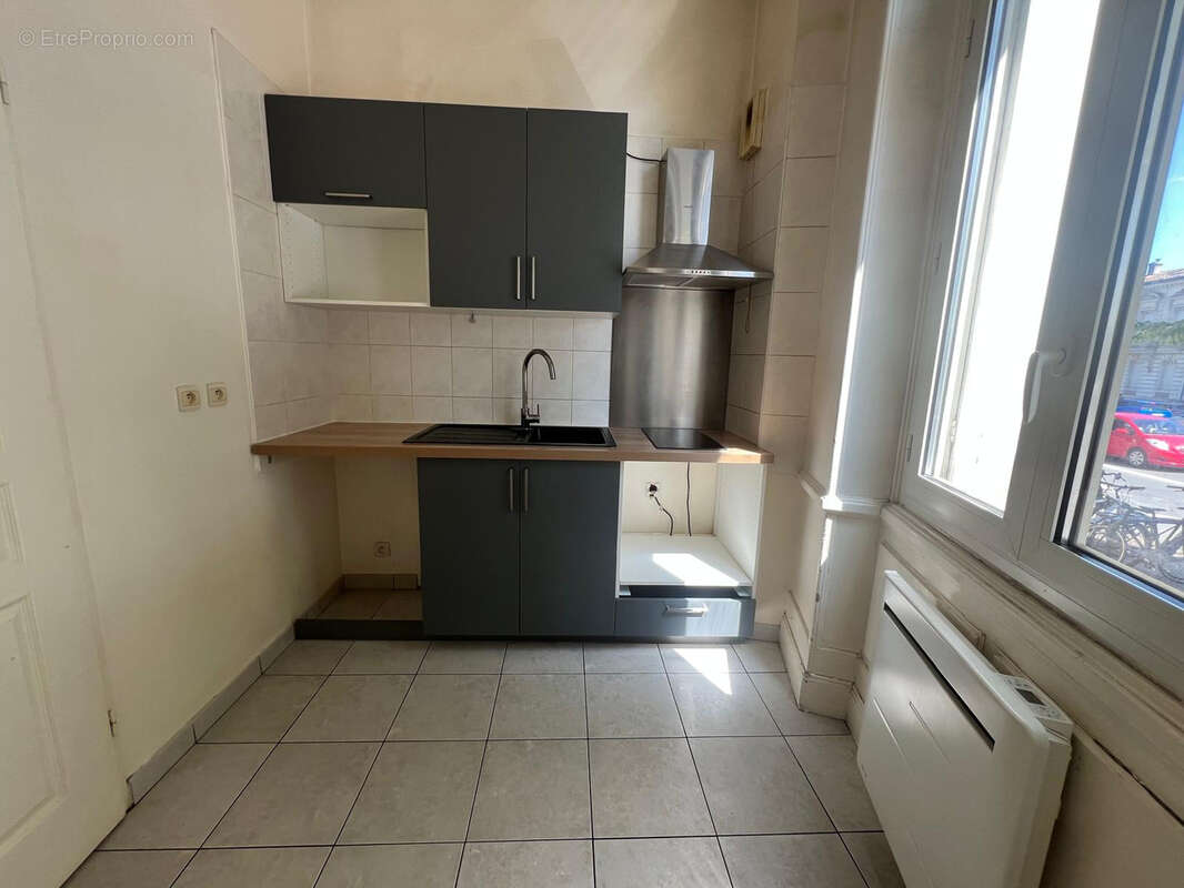 Appartement à BORDEAUX