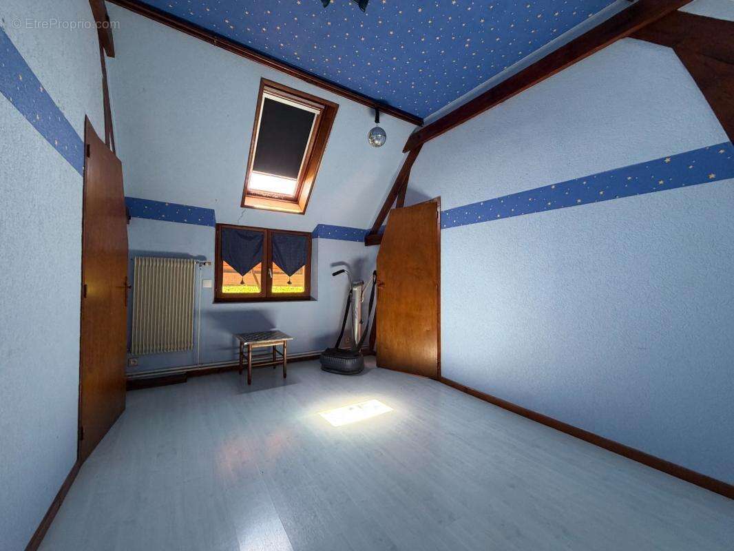 Urgent ! maison 200 m², 5 grd chambres, terrain 1600m² sans vis a vis - photo 12
