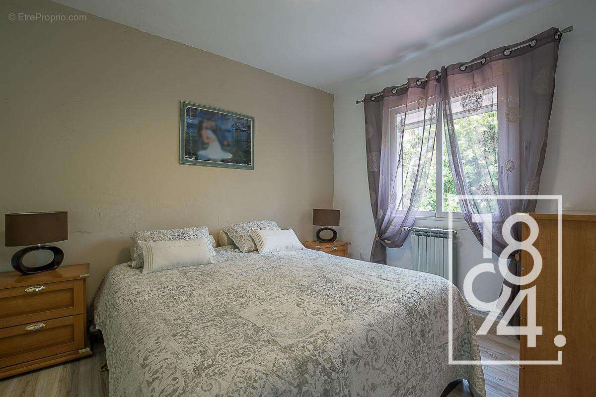 Maison à LA PENNE-SUR-HUVEAUNE