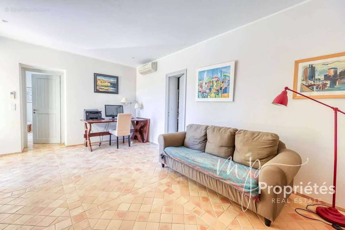 Maison à RAYOL-CANADEL-SUR-MER