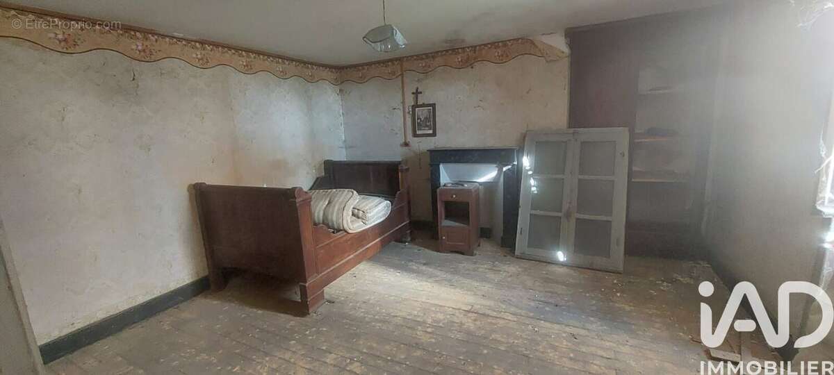 Maison 136 m² à Saint-Maurice-Pres-Pionsat  - photo 6